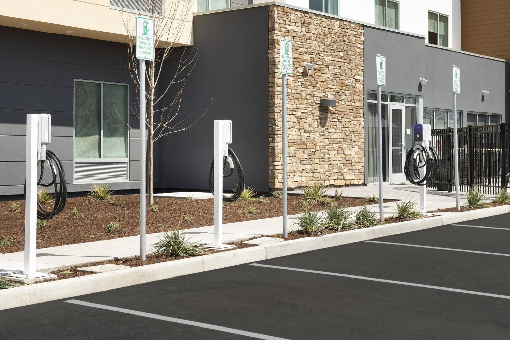 Fairfield Inn & Suites By Marriott Santa Rosa Rohnert Park Buitenkant foto